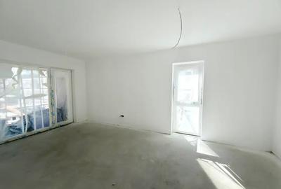 Ap 3 camere 2 bai panouri solare Empire Residence 12 min Metrou 1 Dec - 9
