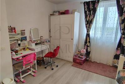 GIROC - Duplex separat - Toate utilitatile - Mobilat - 4 Camere - Teren 290 MP - 9