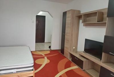 Garsonieră semidecomandată, mobilată în Tătărași