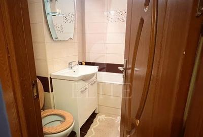 Apartament 3 camere în zona STRADA RETEZAT - 2