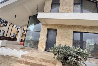 Vila moderna, unica prin design si arhitectura, la cheie, Sanpetru, Brasov - 11