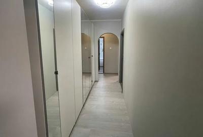 Vatra Luminoasa,Metrou Piata Muncii,DECOMANDAT,Parter,cu balcon,Parcul National - 8