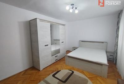 Apartament cu 2 camere decomandat, mobilat în Girocului