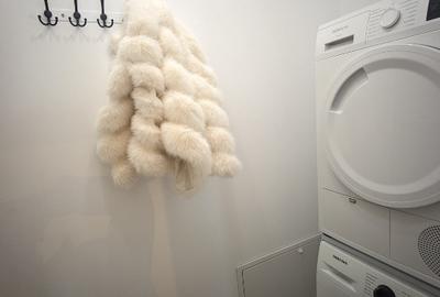 Apartament 3 camere+2 bai+parcare inclusă.La 3 min de Coresi. - 15