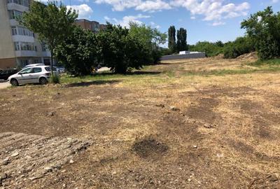 Vand teren intravilan Prundu, 2900 mp,front str. 110 ml - 649000 euro negociabil - 2
