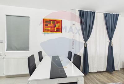 Apartament cu 2 camere decomandat, mobilat în Sud