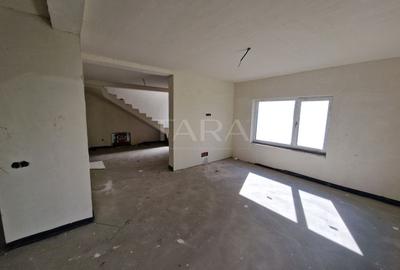 Duplex modern, 4 camere, Florești, central și acces facil. - 1