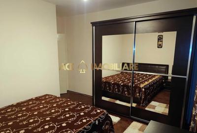 Apartament cu 3 camere decomandat, mobilat în Universitate