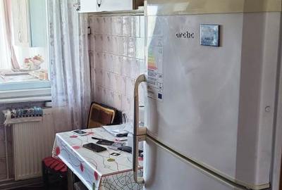 Apartament cu 2 camere, decomandat, cartier Micro 14, etaj 5, zonă liniștită - 10