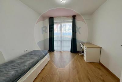 Apartament cu 3 camere de vânzare - 12