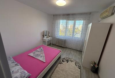 Apartament cu 2 camere decomandat, mobilat în Titan