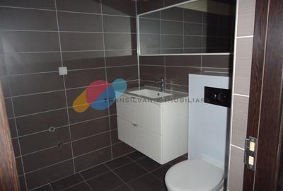 Spațiu 101 mp, vitrină stradală, parcare inclusă, zona Traian - 3