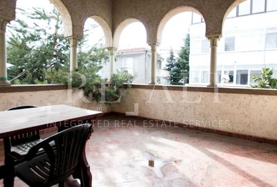 Inchiriere casa, vila 5 camere | Arhitectura deosebita, Curte | Stefan cel Mare - 3