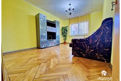 Apartament 2 camere de vanzare, zona Carpatilor