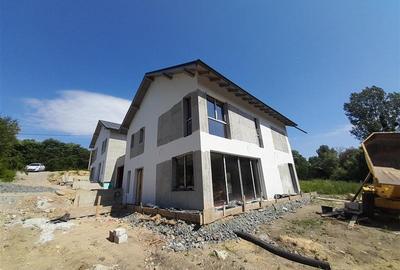 Vanzare casa individuala alipita prin garaj Feleacu zona Valea Manastirii, Cluj- - 1