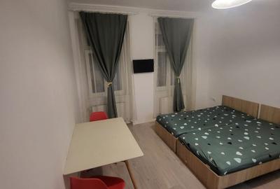 Garsonieră decomandată, mobilată în Complex Studențesc