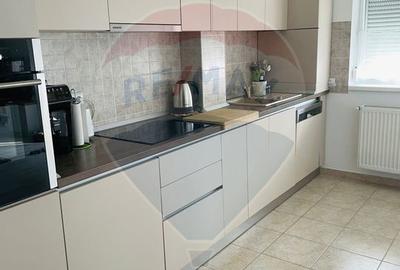 Apartament cu 2 camere de închiriat - 1