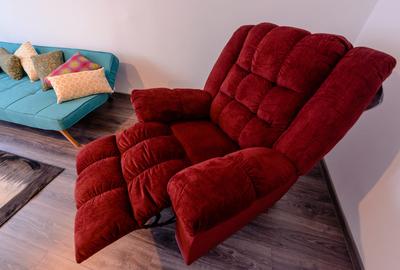 Tomis Nord, Bdul Tomis, 2 camere decomandate, mobilat, utilat, gaze, 450 Euro - 10
