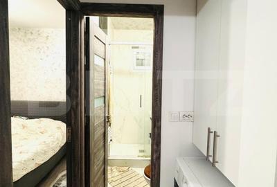 Apartament de vanzare, cu 2 camere, renovat complet, etaj 3 - 6