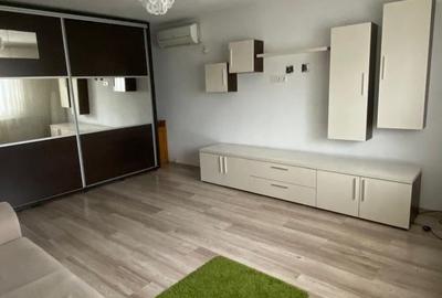 Garsonieră decomandată, mobilată în Brâncoveanu