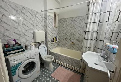 Apartament cu 3 camere cu vedere pe Regina Elisabeta / Ultracentral / Risc 1 - 9
