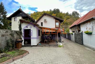 Casă individuală cu 5 camere și curte proprie - în Cisnădioara - 1