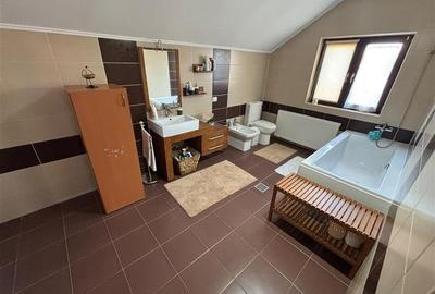 Nicolae Balcescu - Vila P+M - Comision 0% - 3