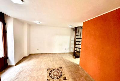 Spatiu comercial situat in inima orasului, 85mp-3 camere, P+E acces stradal - 5