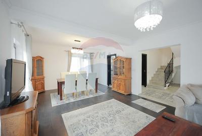 Casă 4 Camere cu Garaj, Construită de Proprietar, Cartier Episcopia - 7