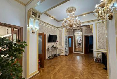 Spatiu comercial de inchiriat Piata Romana bd Magheru - 1