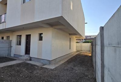Vila P+1, Bragadiru, Str. Topaz, 31C, toate utilitățile, curte proprie - 13
