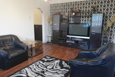 Apartament cu 3 camere decomandat în Brâncoveanu