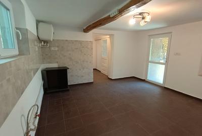 Renovata complet  2024 - 2500mp teren - 9