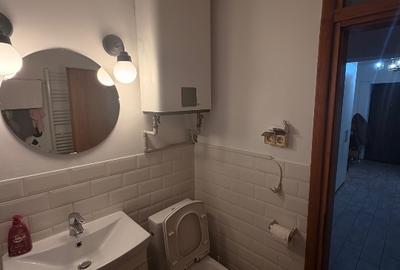 Apartament 3 camere - in bloc de 4 etaje, loc parcare inclus - 7