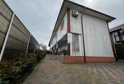 Casa si pensiune la pret atragator in 2 Mai Limanu Constanta - 2