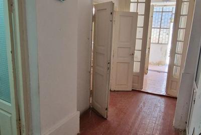 Apartament situat in zona Peninsula, ideal birouri. - 13
