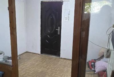 Garsonieră decomandată, mobilată în Pantelimon