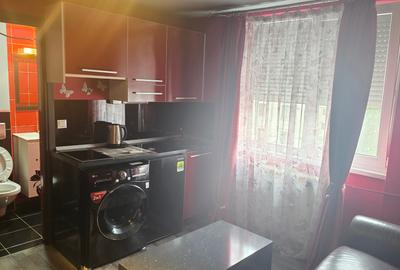 Vand garsoniera cu 2 camere in Deva, zona Dacia, etaj 3, mobilata - 1