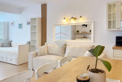 Apartament cu 3 camere semidecomandat, mobilat în Colentina