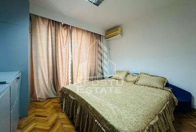 Apartament 3 camere zona centrala - 2