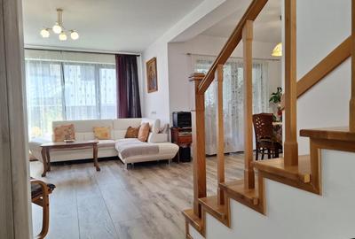 Casă cu 4 camere în Șelimbăr