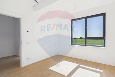 Casa tip duplex cu 4 camere de vânzare in Balotesti - 12