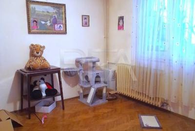 Apartament cu 4 camere decomandat, mobilat în Drumul Taberei