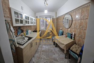 Apartament 3 camere de vanzare, et 3/10,Parc Bazilescu - 2