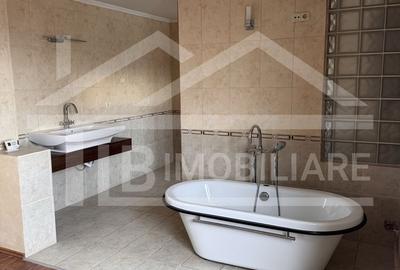 Apartament cu 2 camere, 43mp, Zona Ultracentral - 3