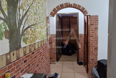 Apartament cu 3 camere, mobilat în Vitan