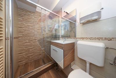 Apartament cu 4 camere de vânzare în zona Centrul Civic - 15
