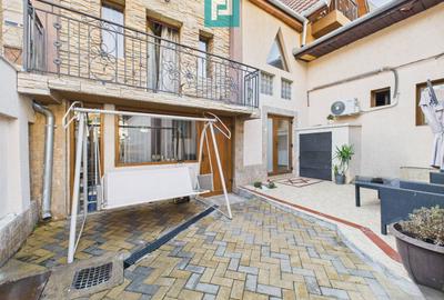 Casă cu spațiu comercial Arad, calea Aurel Vlaicu - 12