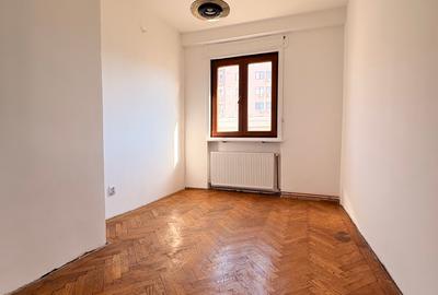 Piata Alba Iulia str Valeriu Braniste, centrala proprie, bloc in curte linistita - 5