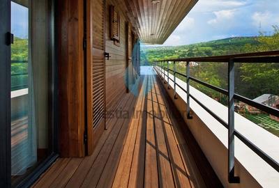 Vila eleganta tip ,,Smart Home", teren 7500 mp,Barnova -Iasi. - 3